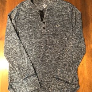 Men’s Hollister size XS long sleeved shirt